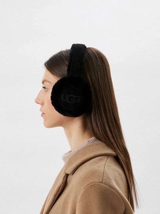 Вовняні навушники UGG чорні