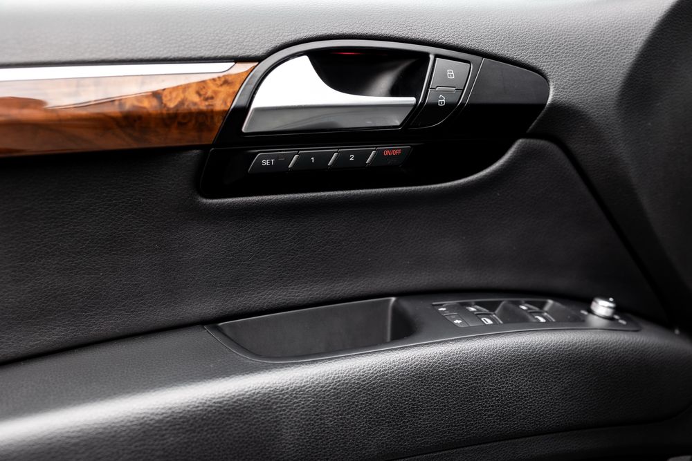 Продам Audi Q7 2013