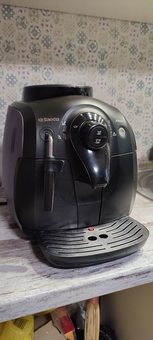 Кавомашина Saeco xsmall HD 8644 кофемашина кавоапарат