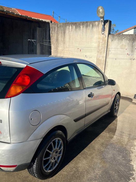 Vendo Ford FOCUS Impecável