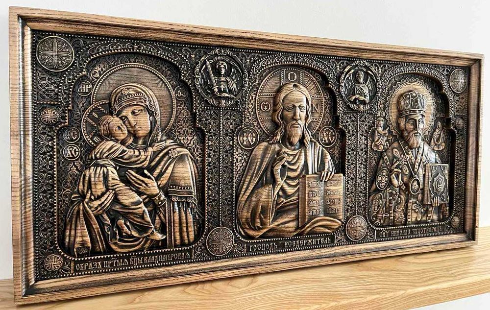 Ікона з дерева трійник Спаситель, Пр.Богородиця та Св.Микола 60х28 см