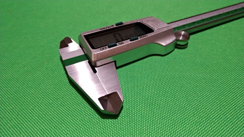 Штангенциркуль электронный колумбик цифровой 150мм Precise-Tools
