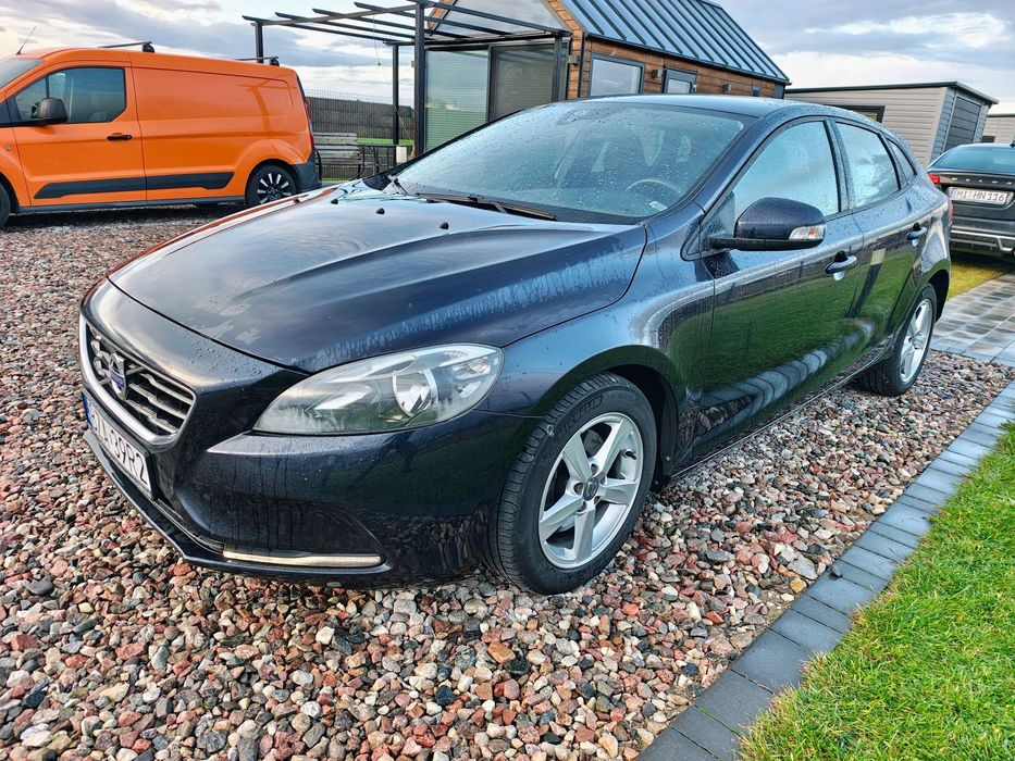 Volvo V40 2,0 diesel 120KM zarejestrowany w kraju