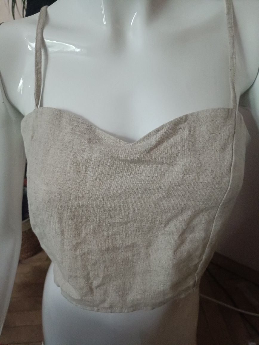 Piękny crop top reserved