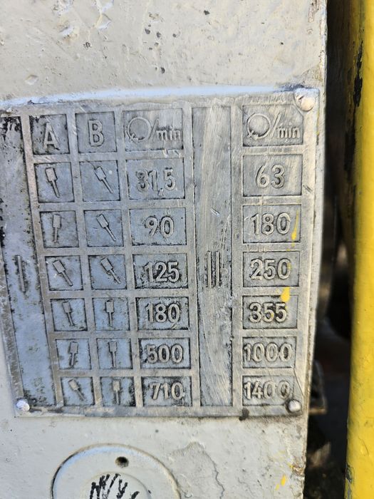 Tokarka uniwersalna TUS-25 + wyposażenie * 100% sprawna