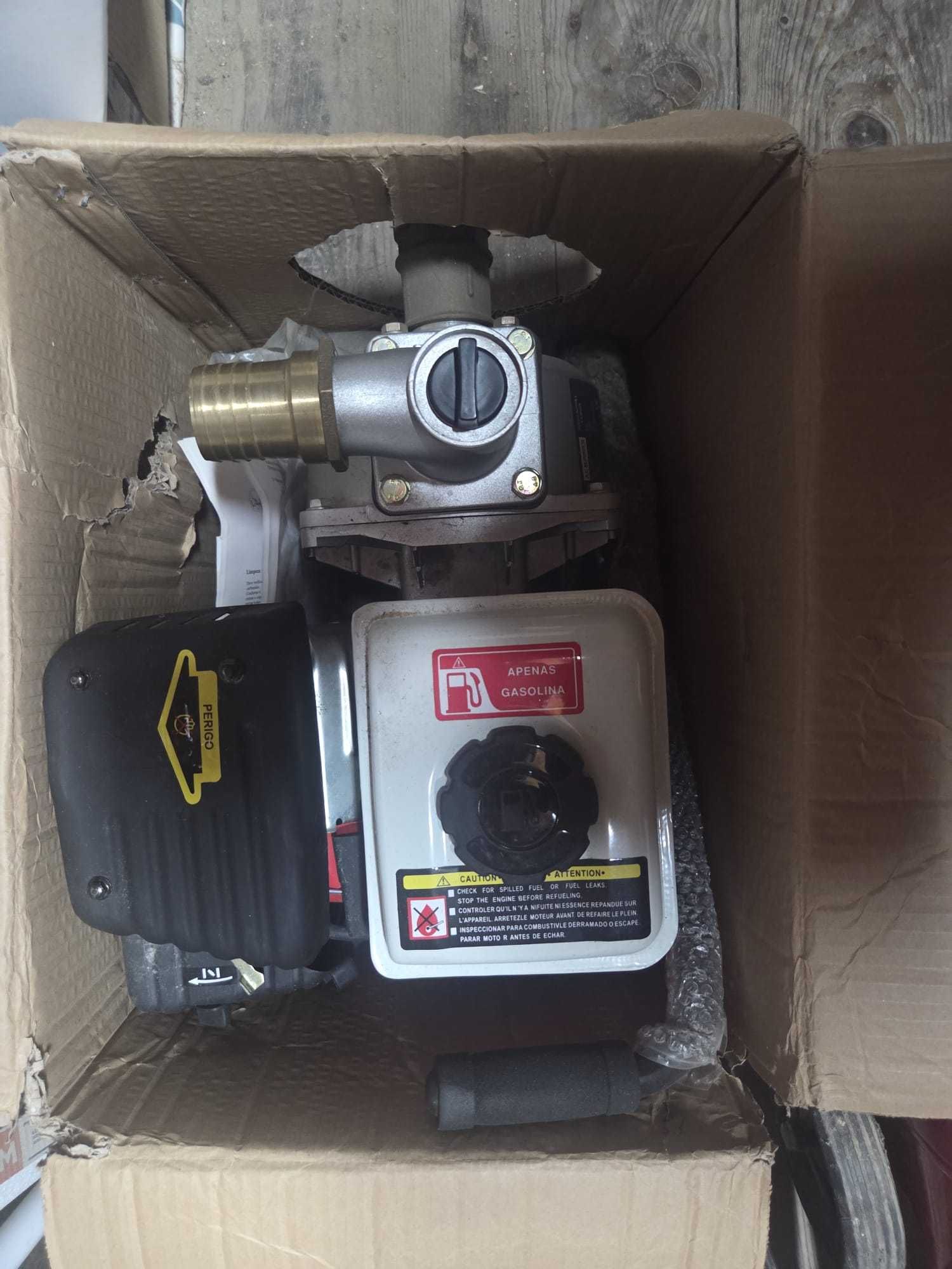 Motor de rega a gasolina AYB008 novo