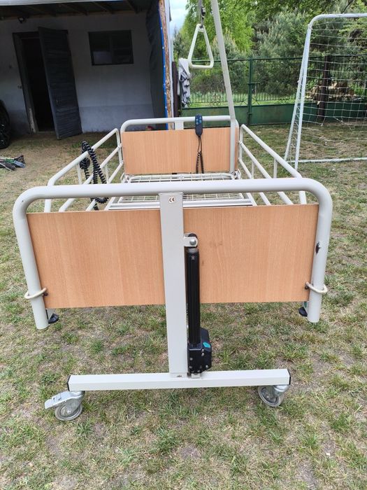 Łóżko rehabilitacyjne elektryczne stan bardzo dobry