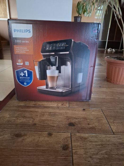 Кавоварка Кавомашина PHILIPS Series 3300