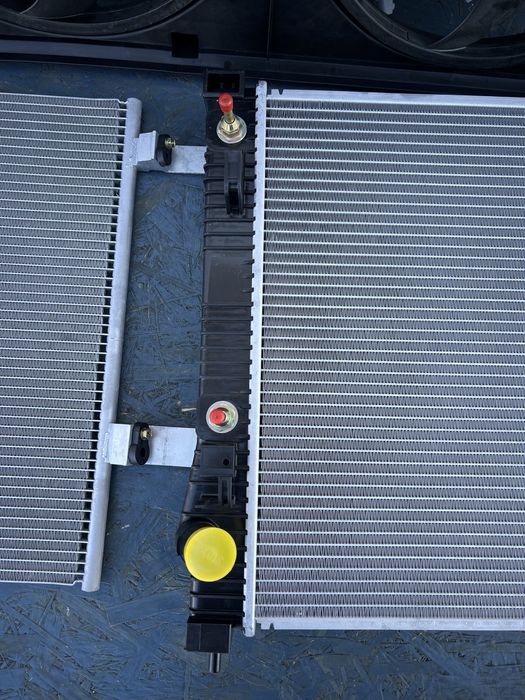 Радіатор радіатори дифузор з вентиляторами рог rogue t33 Rogue T33 2.5