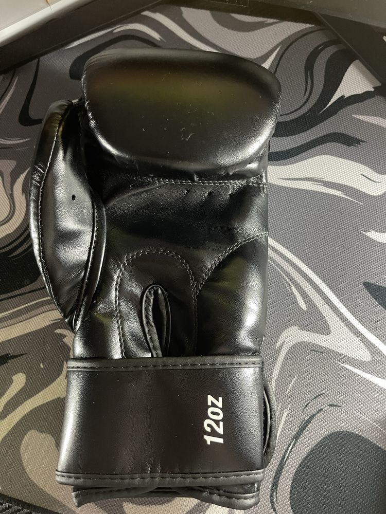 Luvas Box Venum 12 oz versao limitada