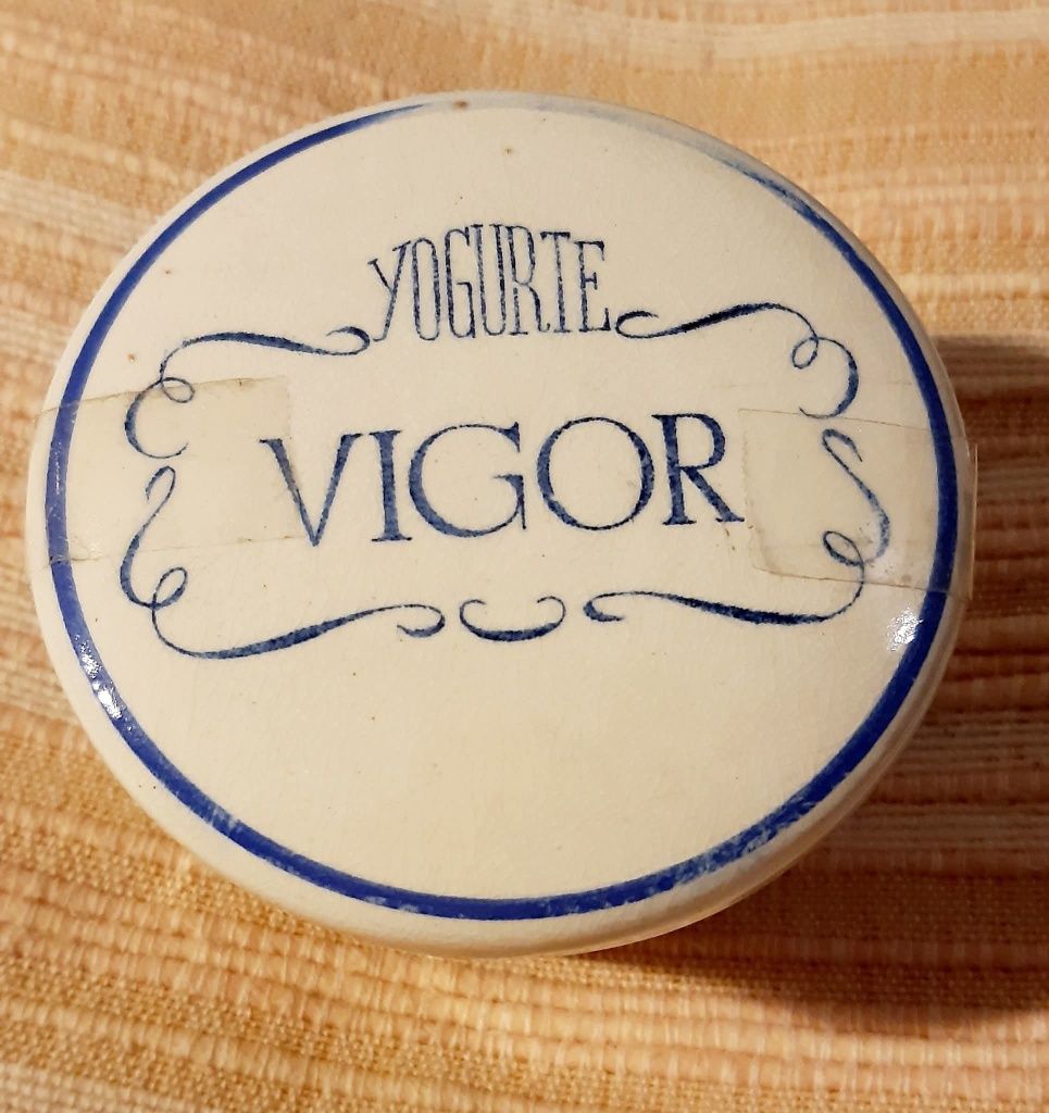 Peça antiga Sacavém iogurte Vigor