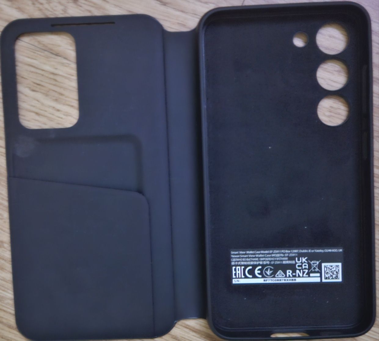 Etui  Samsung Smart View Wallet Case