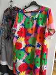 Sukienka w kwiaty rozmiar 52 (4xl)