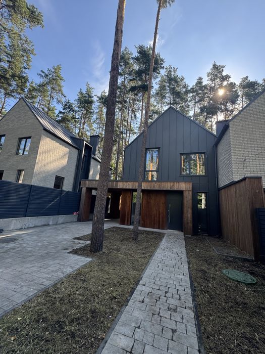 Новий дуплекс серед сосен у Лісовій Бучі чекає саме на тебе