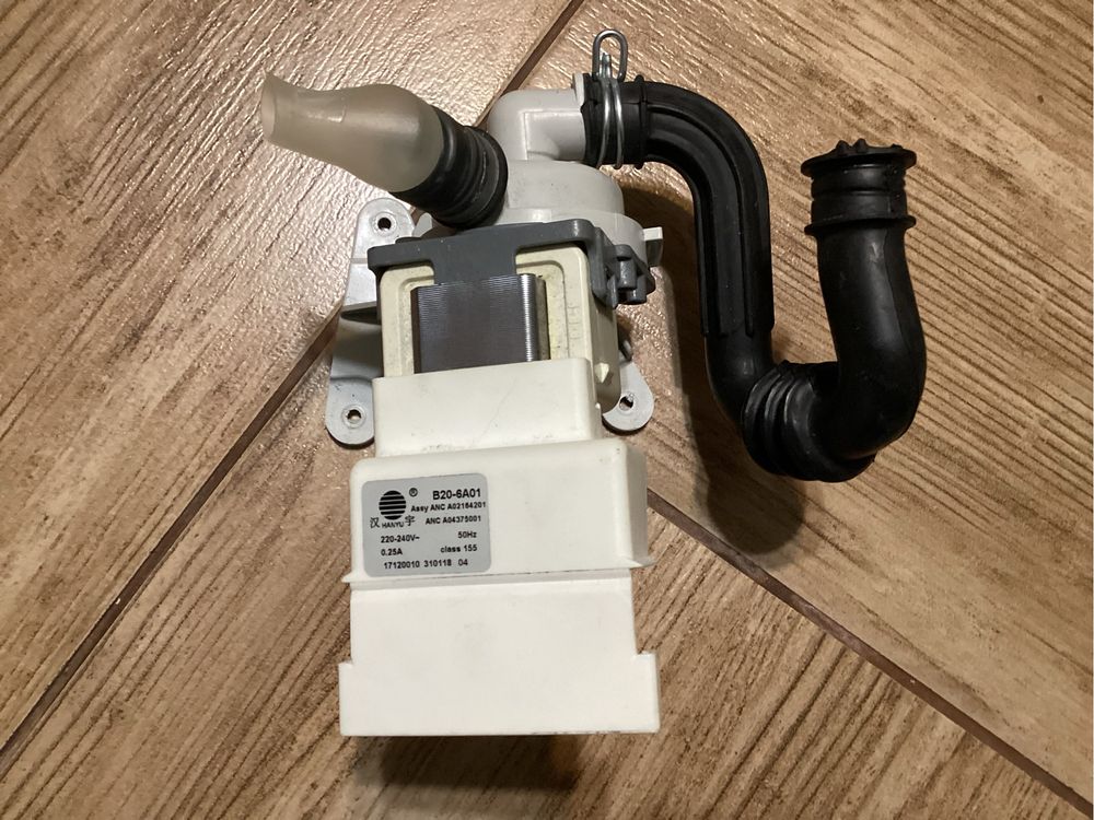Części do pralki Elektrolux EWT11367VIW ładowana od góry.