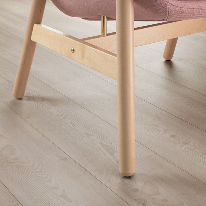 Ikea крісло рожеве