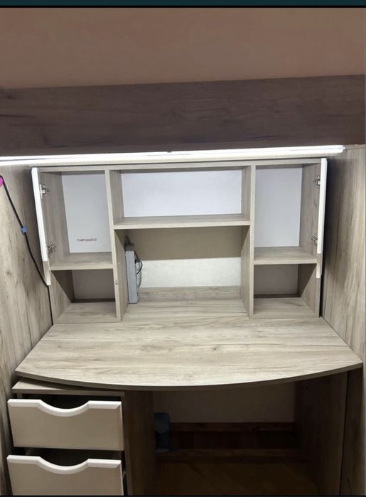 Ліжко горище з матрасом