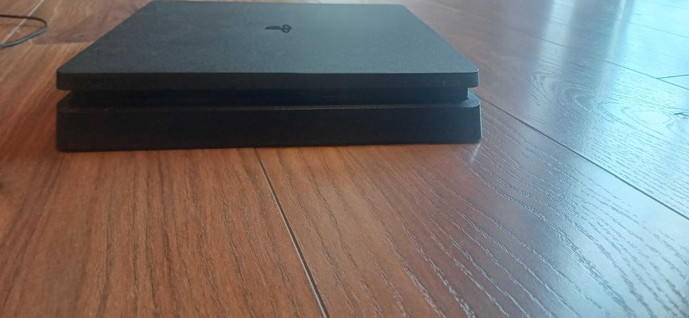 Ps4 gogle vr kierownica + 16 gier