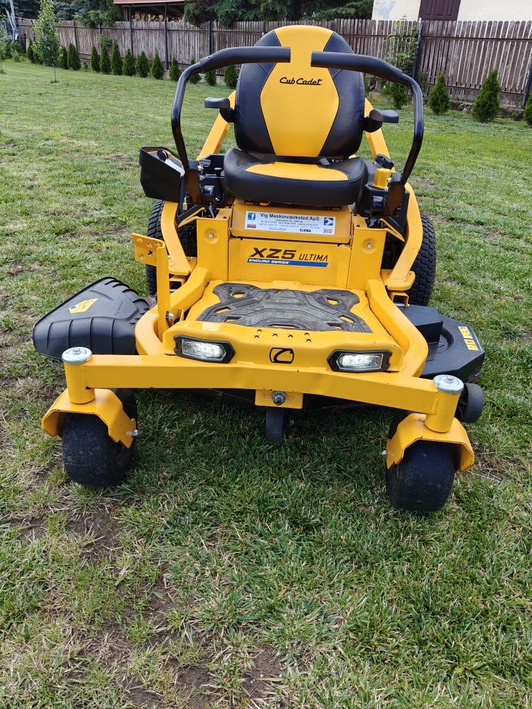 Traktorek kosiarka Cub Cadet XZ5 Ultima 22hp hydro zero turn Kawasaki!