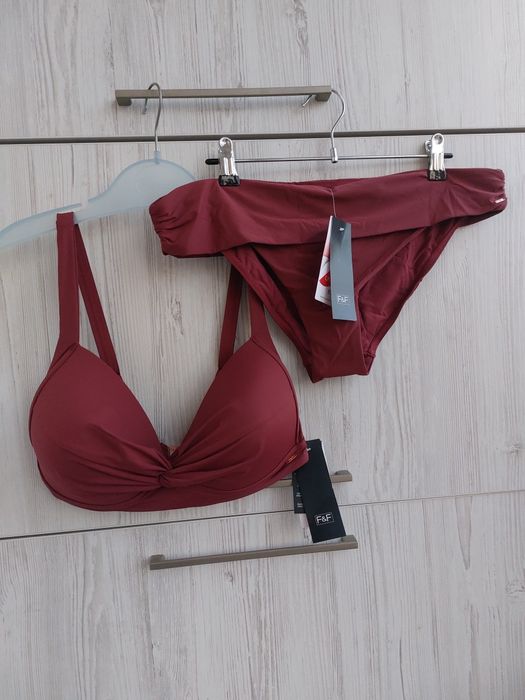 Брендовий роздільний бордовий купальник F&F розмір eur42