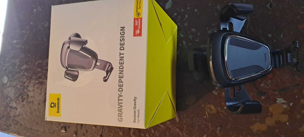 Uchwyt BASEUS na telefon do KRATKI NAWIEWU