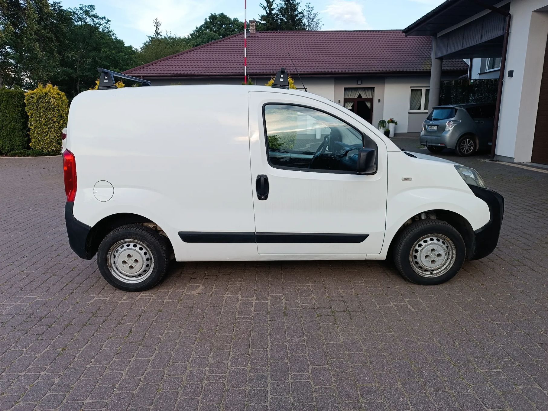Fiat Fiorino  Salon Polska, Fiat Fiorino 2011 rok, 2 osobowy, hak