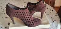 Sapatos de senhora Stradivarius n. 37 castanho