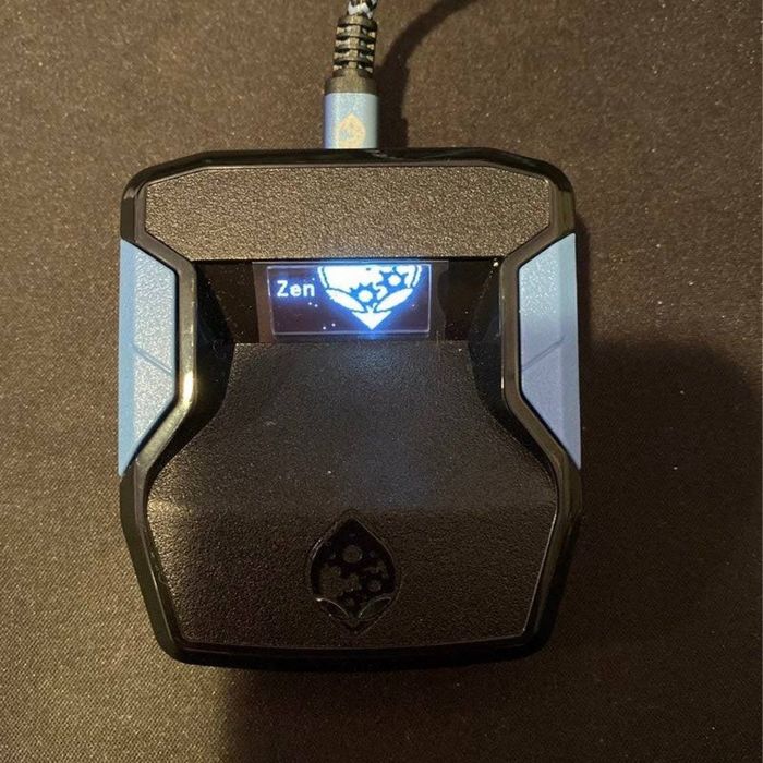 Excelente oportunidade Cronus Zen