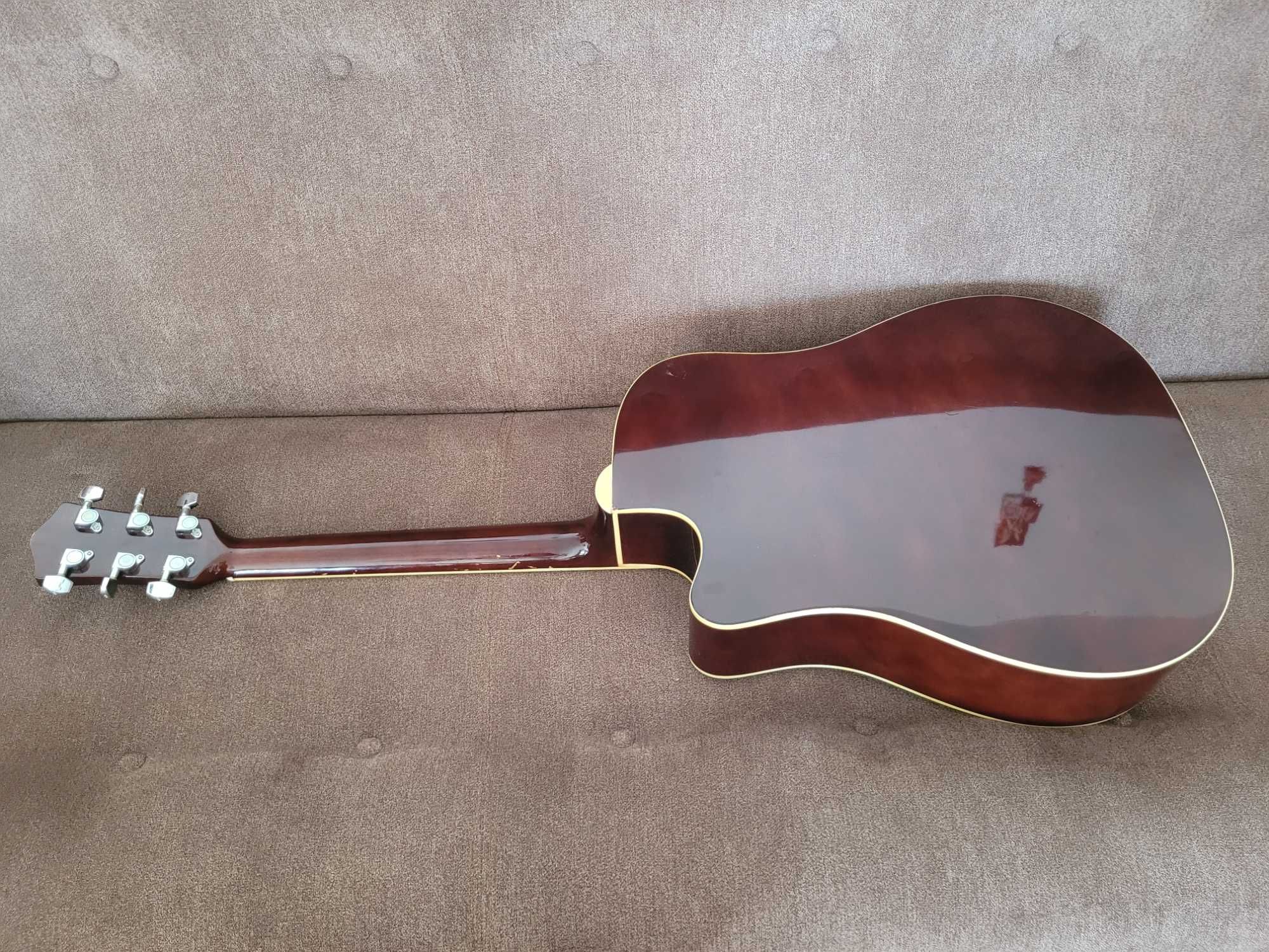 Gitara - sprzedam