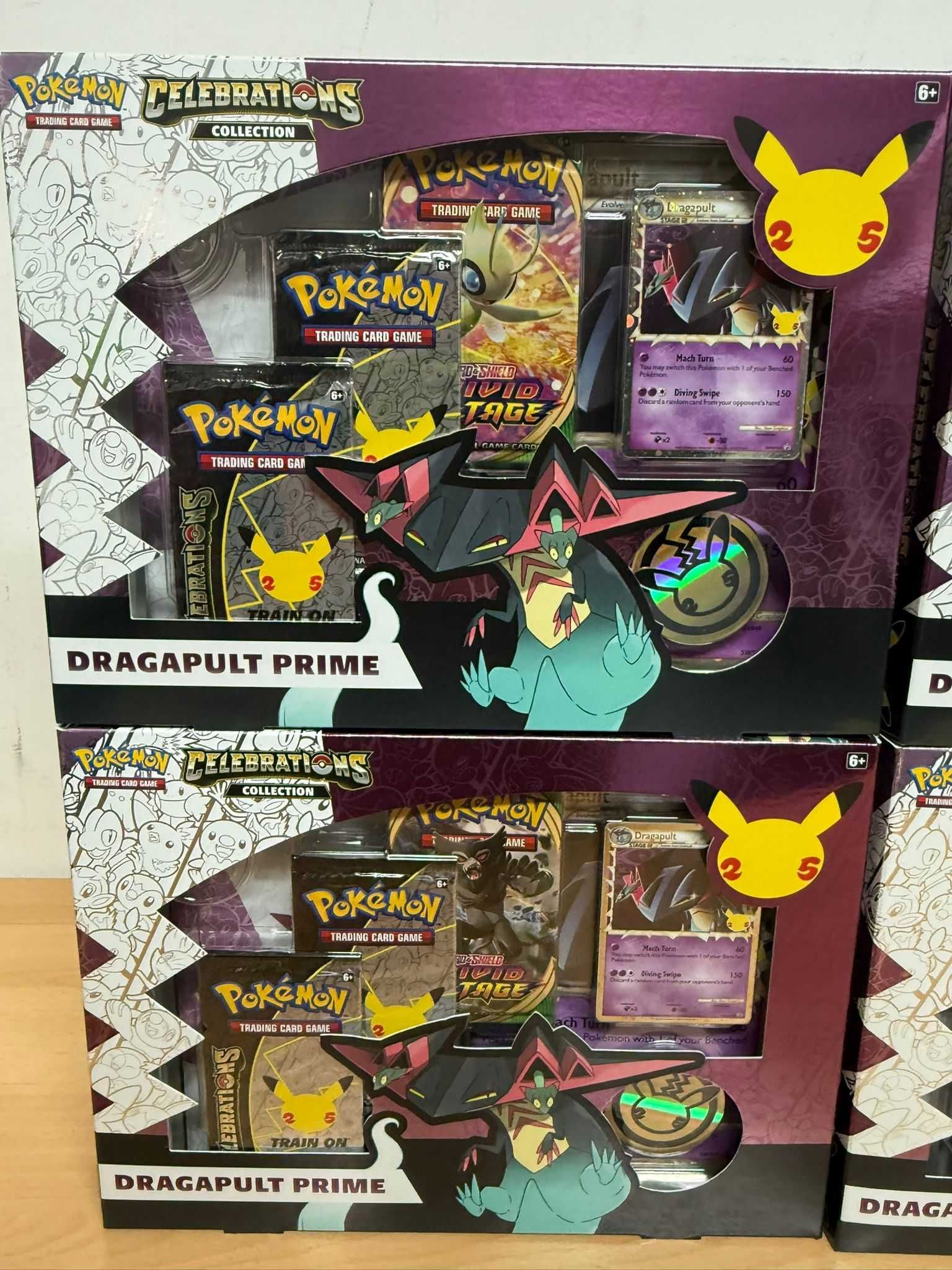 POKEMON Celebrations Collection: Dragapult Prime