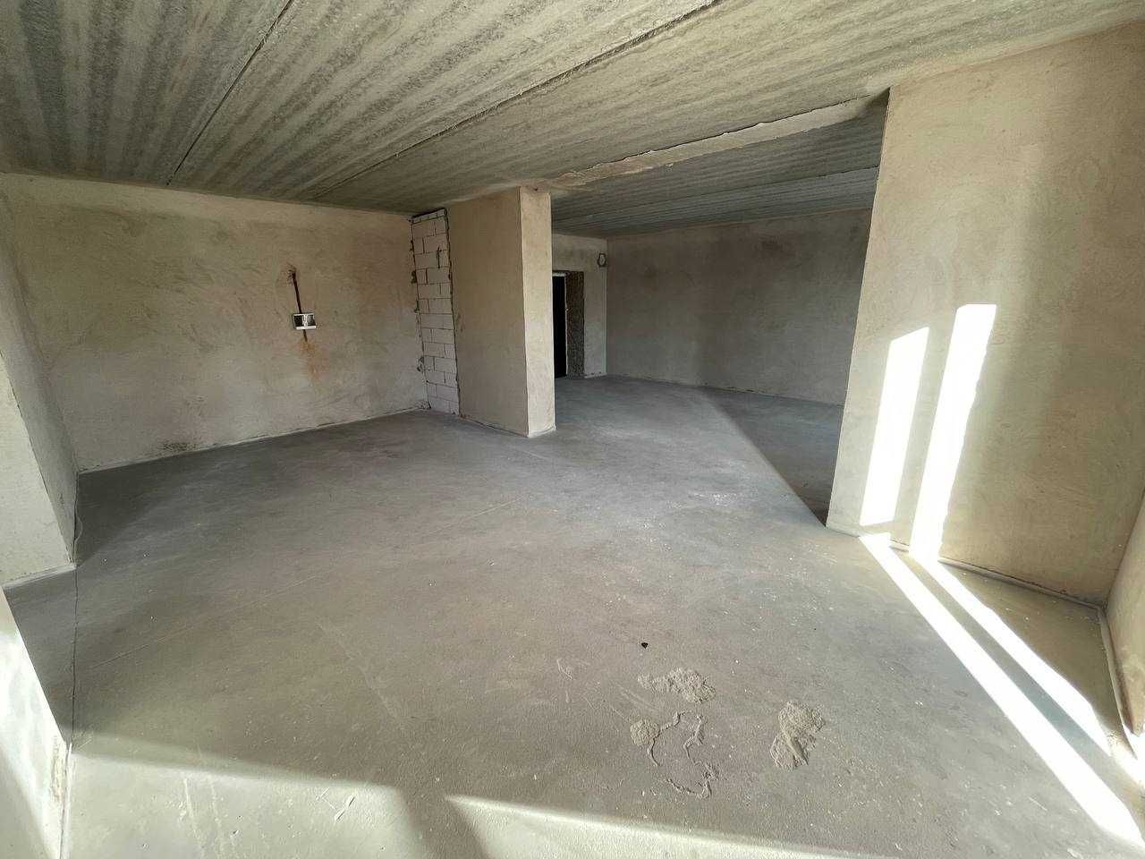 Фасадне комерційне приміщення 110 м2. вул. Шолуденка. ЖК Start Life.