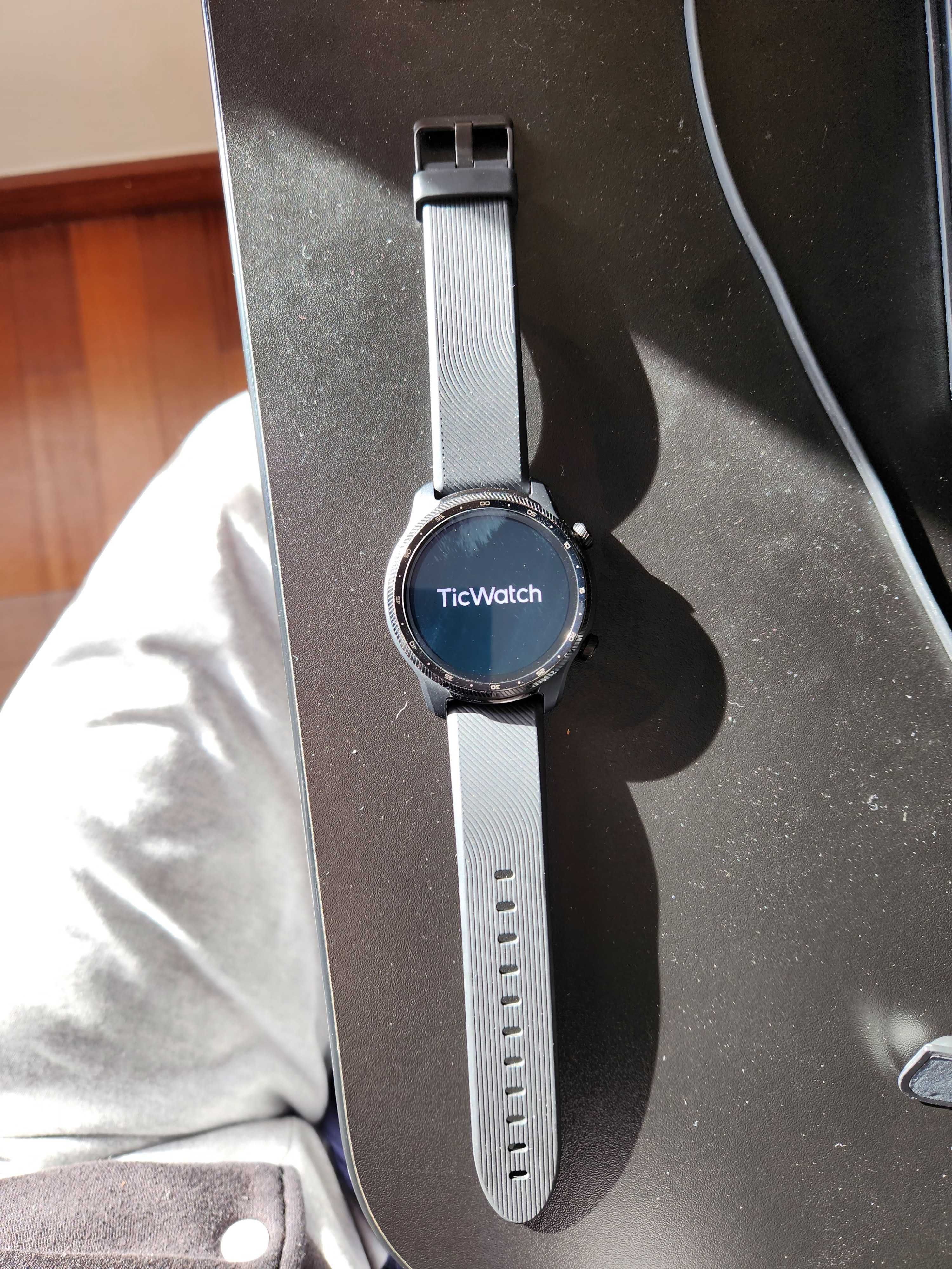 Relógio Inteligente Mobvoi TicWatch Pro 3 Ultra GPS