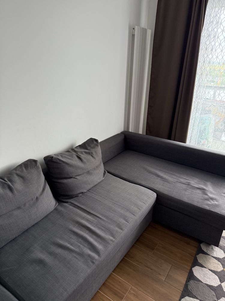 Sofa narożna w dobrym stanie