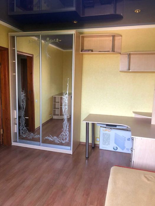 Прод  кв 3р 63м Заводская 18 Катюжанка Вышгор р-н, Киевс-я обл 36000уе