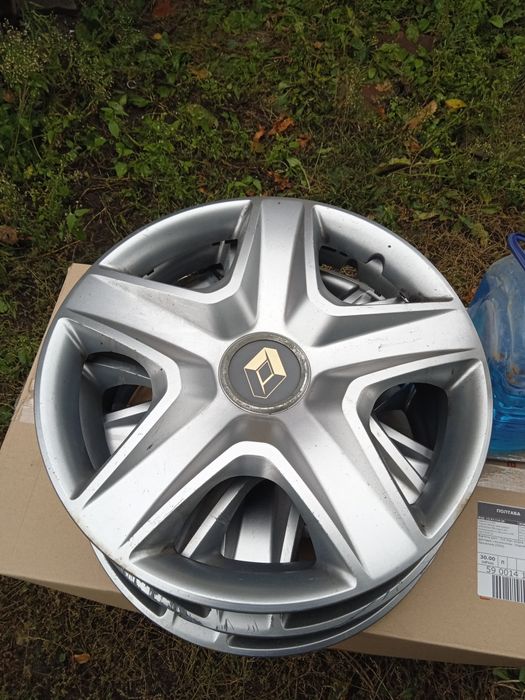 Продам колпаки на Рено на 15