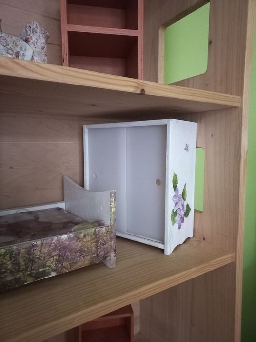 Regał,domek dla lalek.