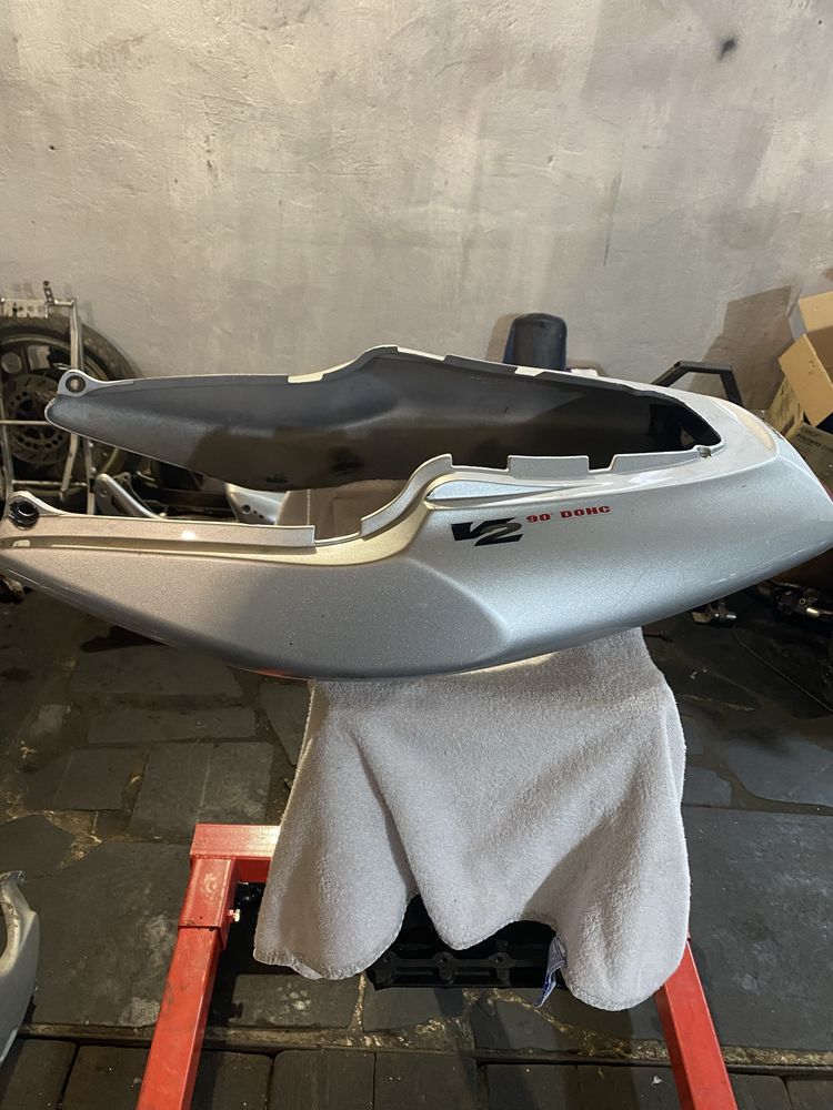 Пластик honda vtr1000f