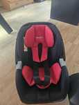 Sprzedam fotelik samochodowy z bazą isofix firmy  recaro