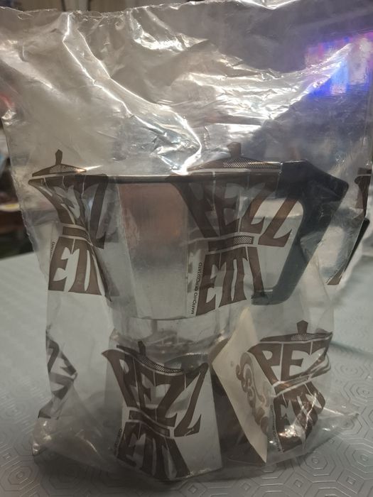 Cafeteira Pezz Etti