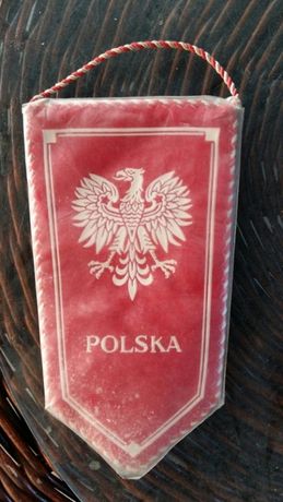 Proporczyk POLSKA symbol strój narodowy góry mapa godło narodowe
