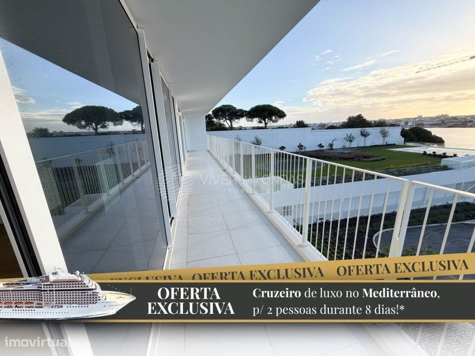 Apartamento T2 em condomínio com Piscina e Garagem - Colina do Outeiro