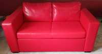 Sofa z funkcją spania i pojemnikiem, fotel i puf, czerwona ekoskóra
