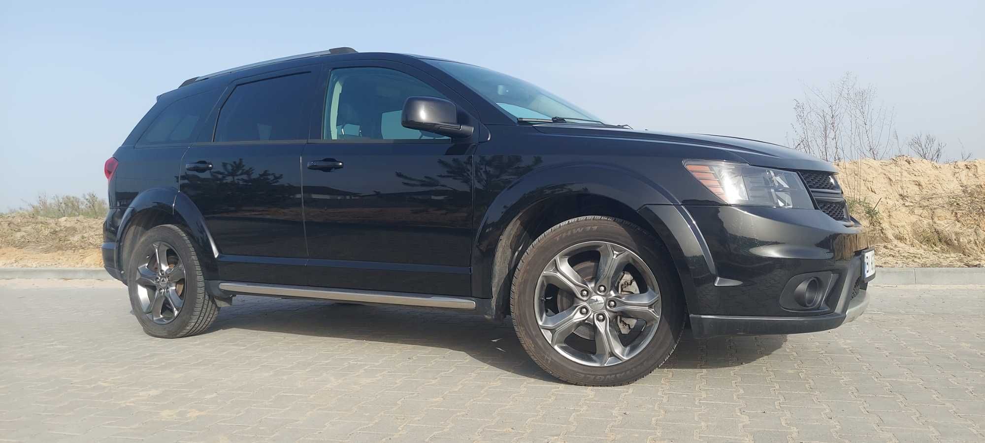 Продам dodge journey