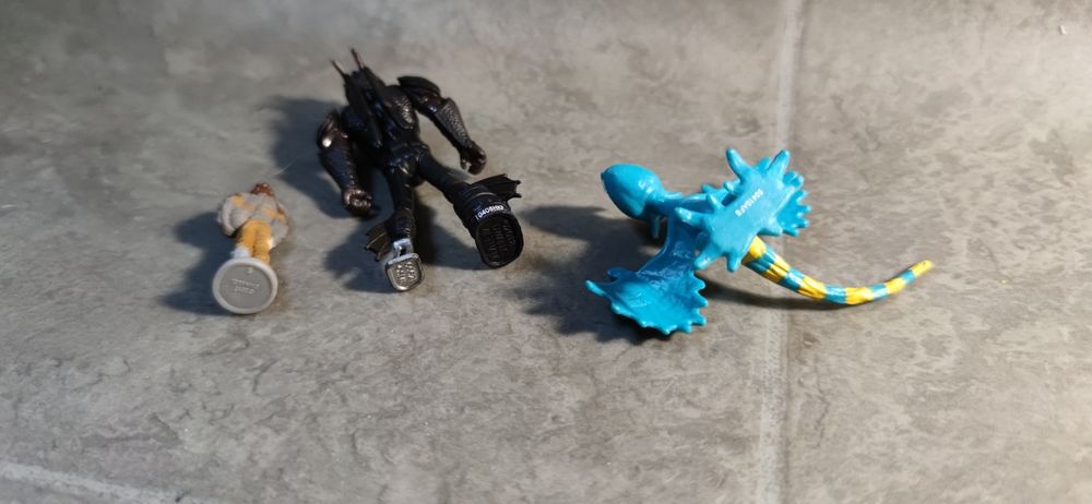 Дінозаври та Дракони (як приборкати дракона) (фірмові іграшки)