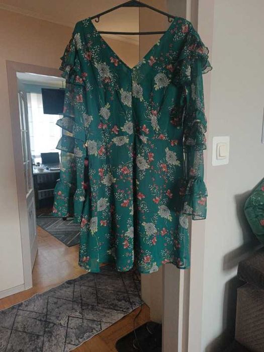 Sukienka nowa kwiaty