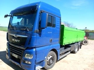 MAN TGX 26.460 z przyczepą.