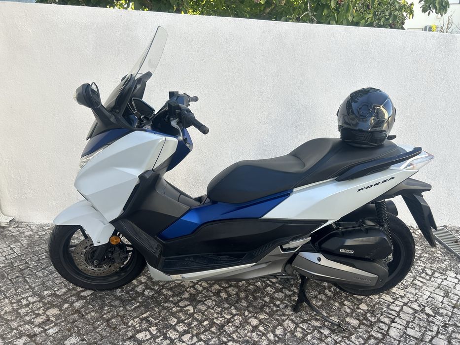 Honda Forza 125 impecavel
