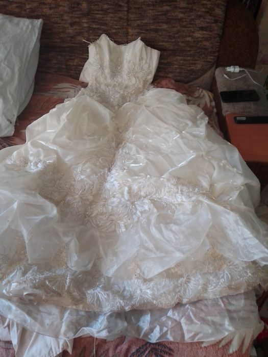 Выпускное вечернее платье