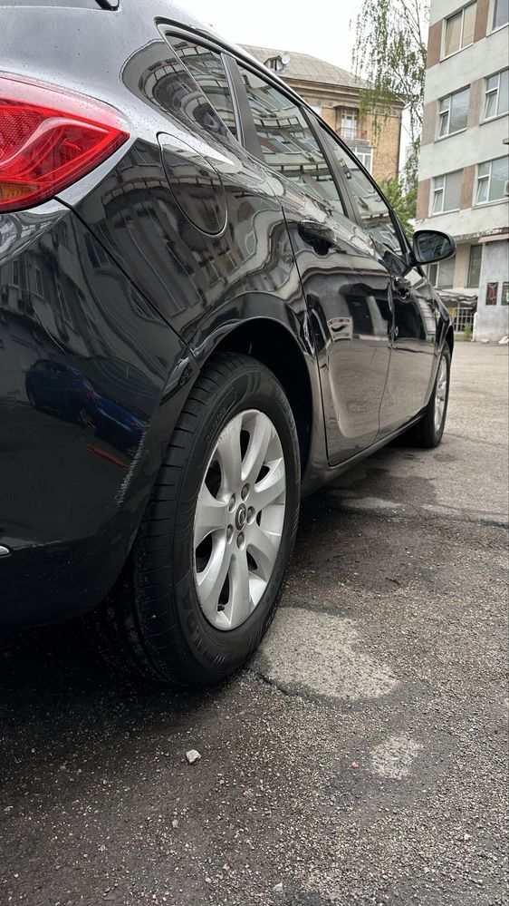 Opel Astra j 2015