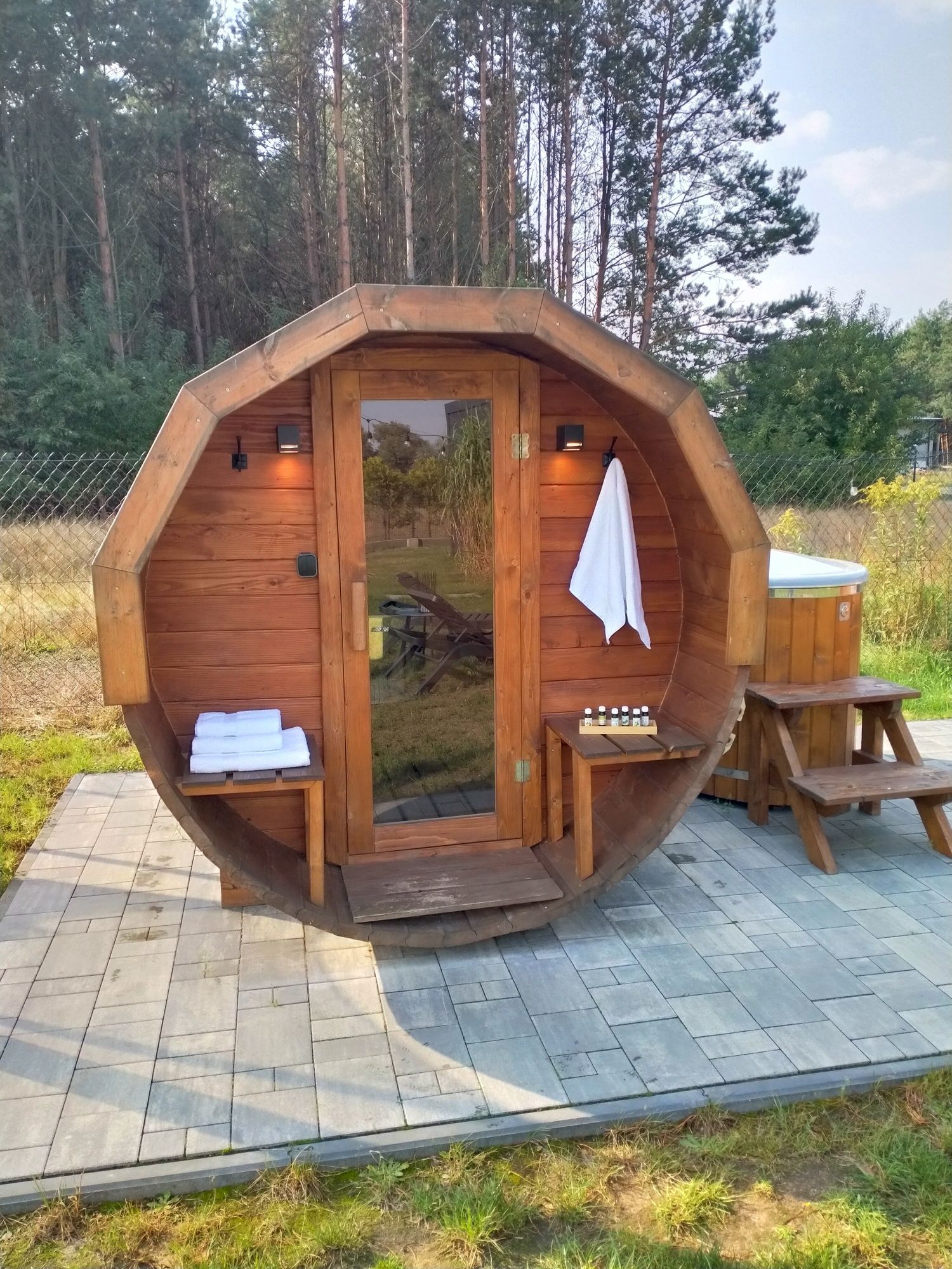 Domek Zielony Zakątek 1 Radawa wynajem Balia Sauna Jacuzzi
